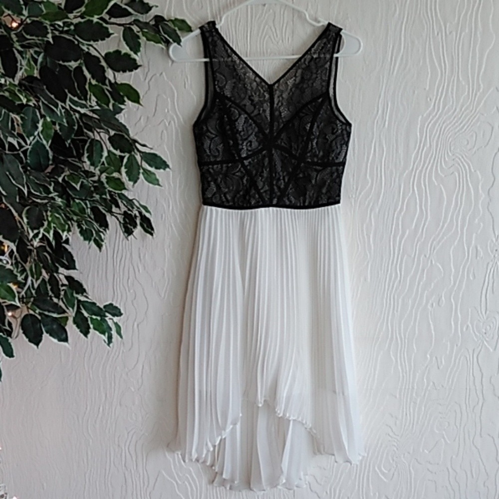 Nordstrom Maxandcleo black and white formal dress